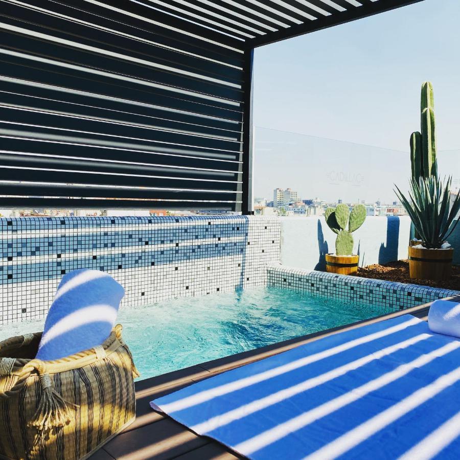Suite with Private Pool
