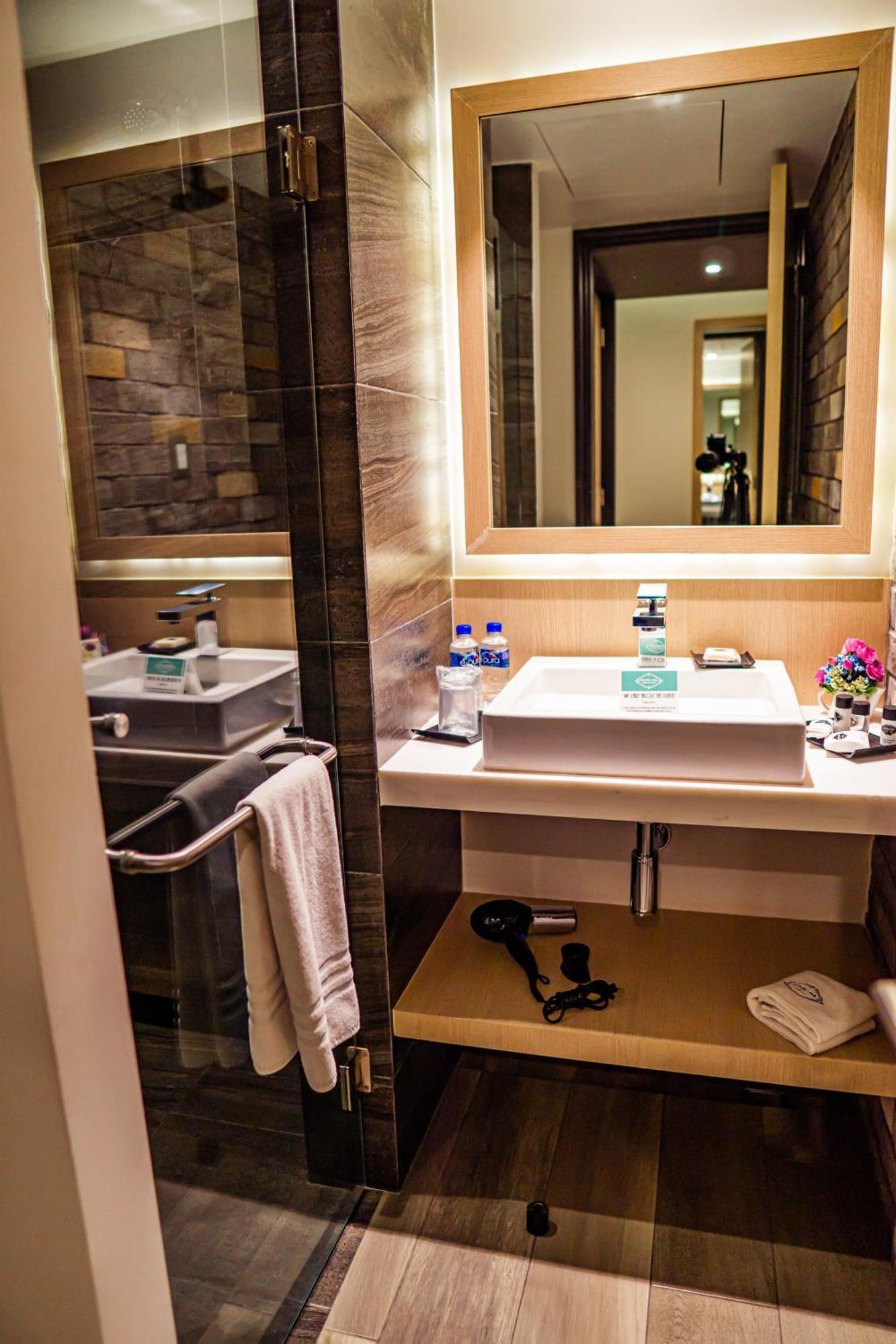 Double Room Private Bathroom