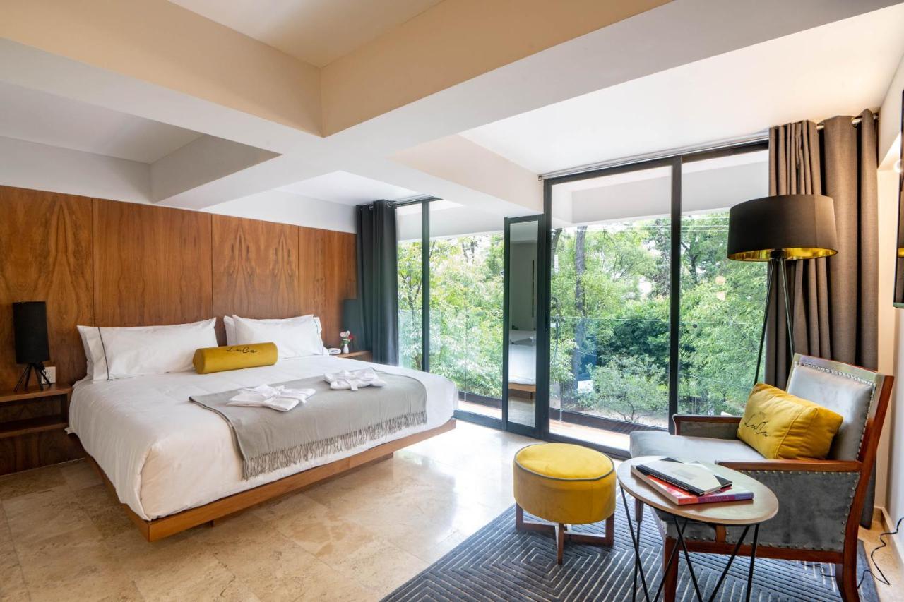 Suite with Balcony