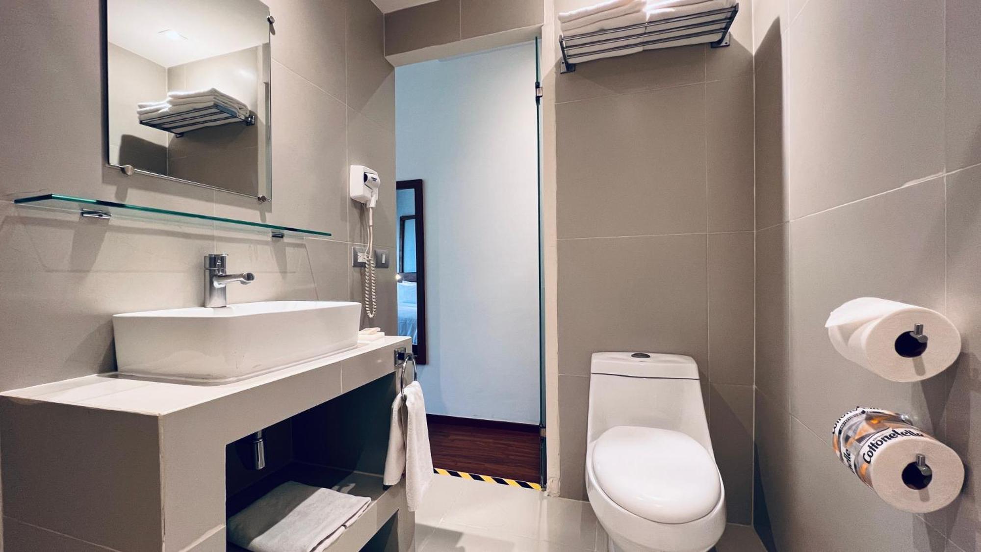 Standard Double Room,1605196979:JPEG