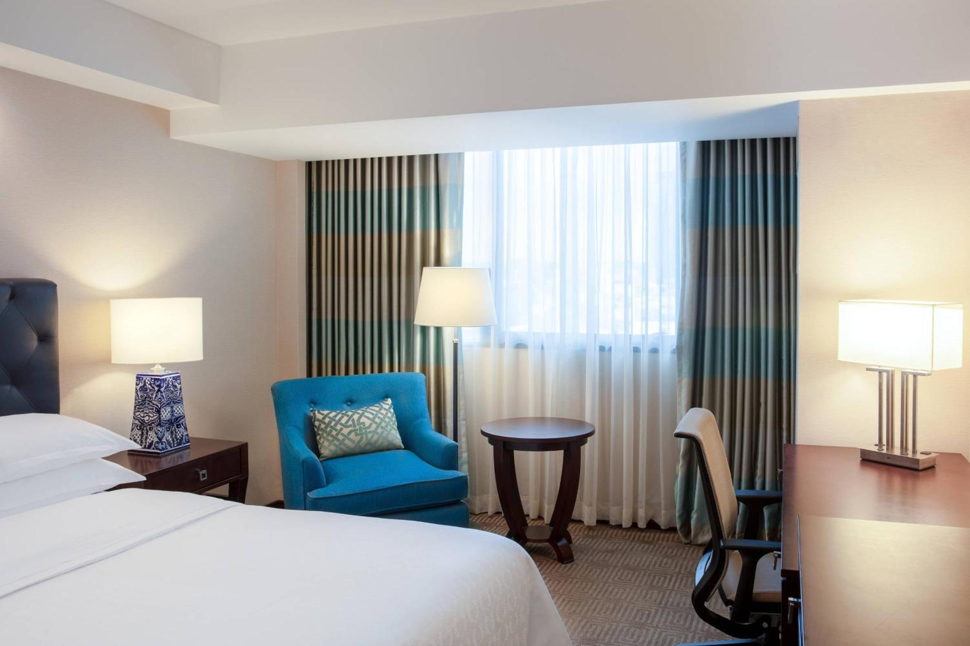 Business Deluxe, Guest room, 1 Queen, Reforma Tower