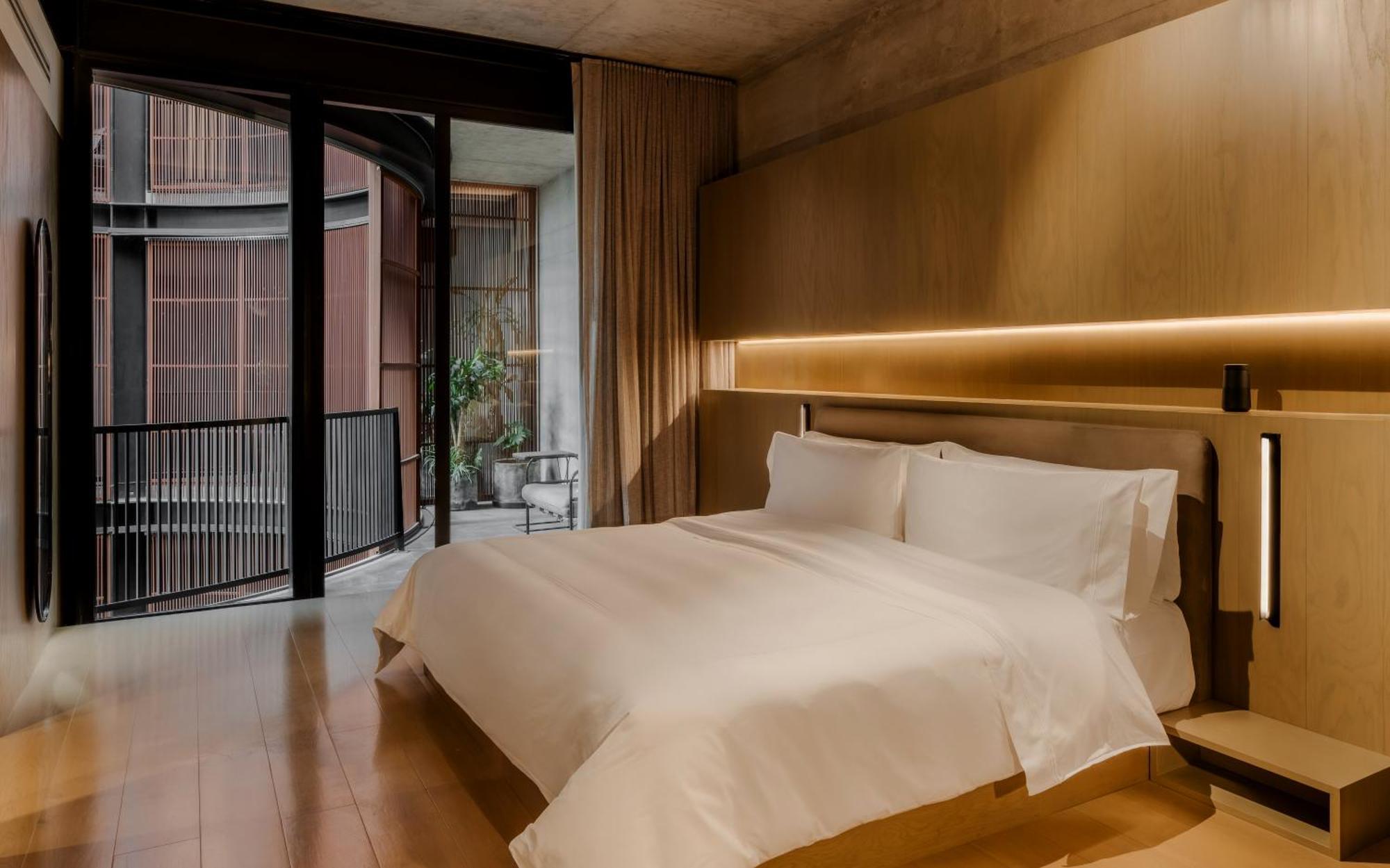 King Suite