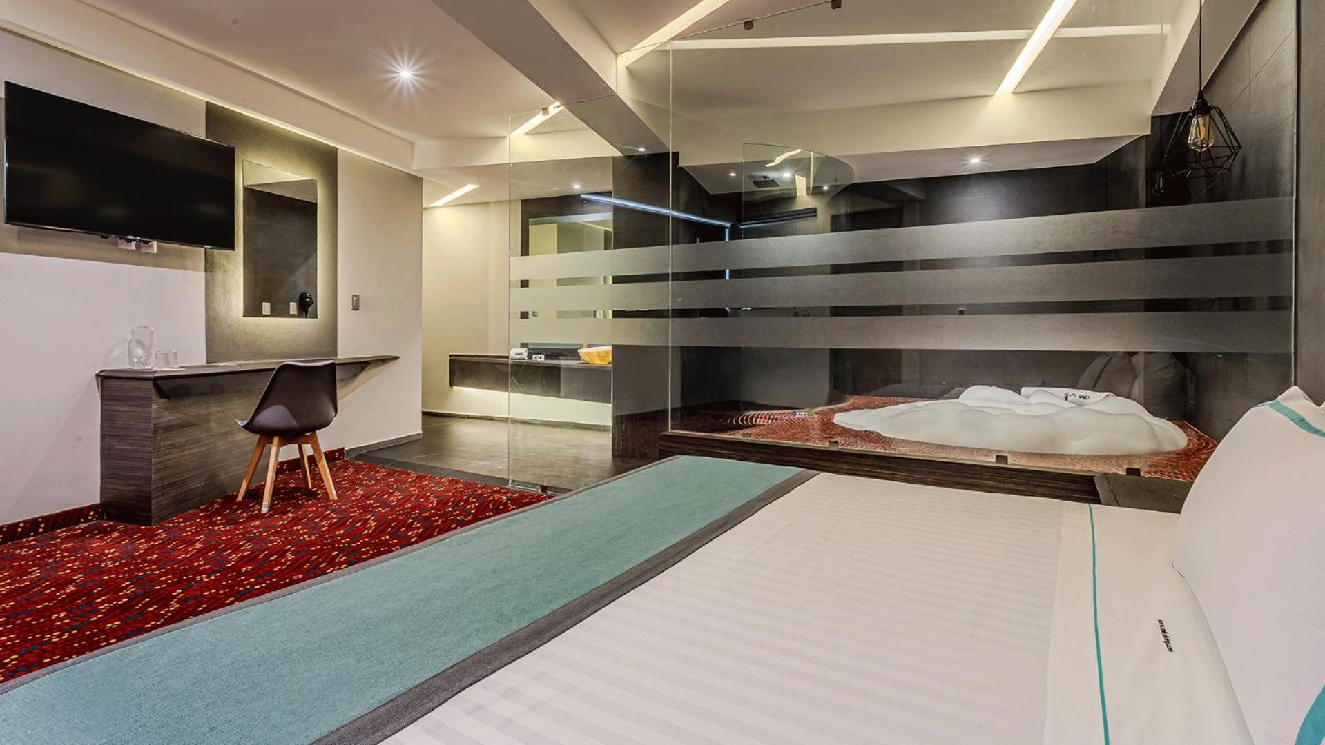 King Room with Spa Bath