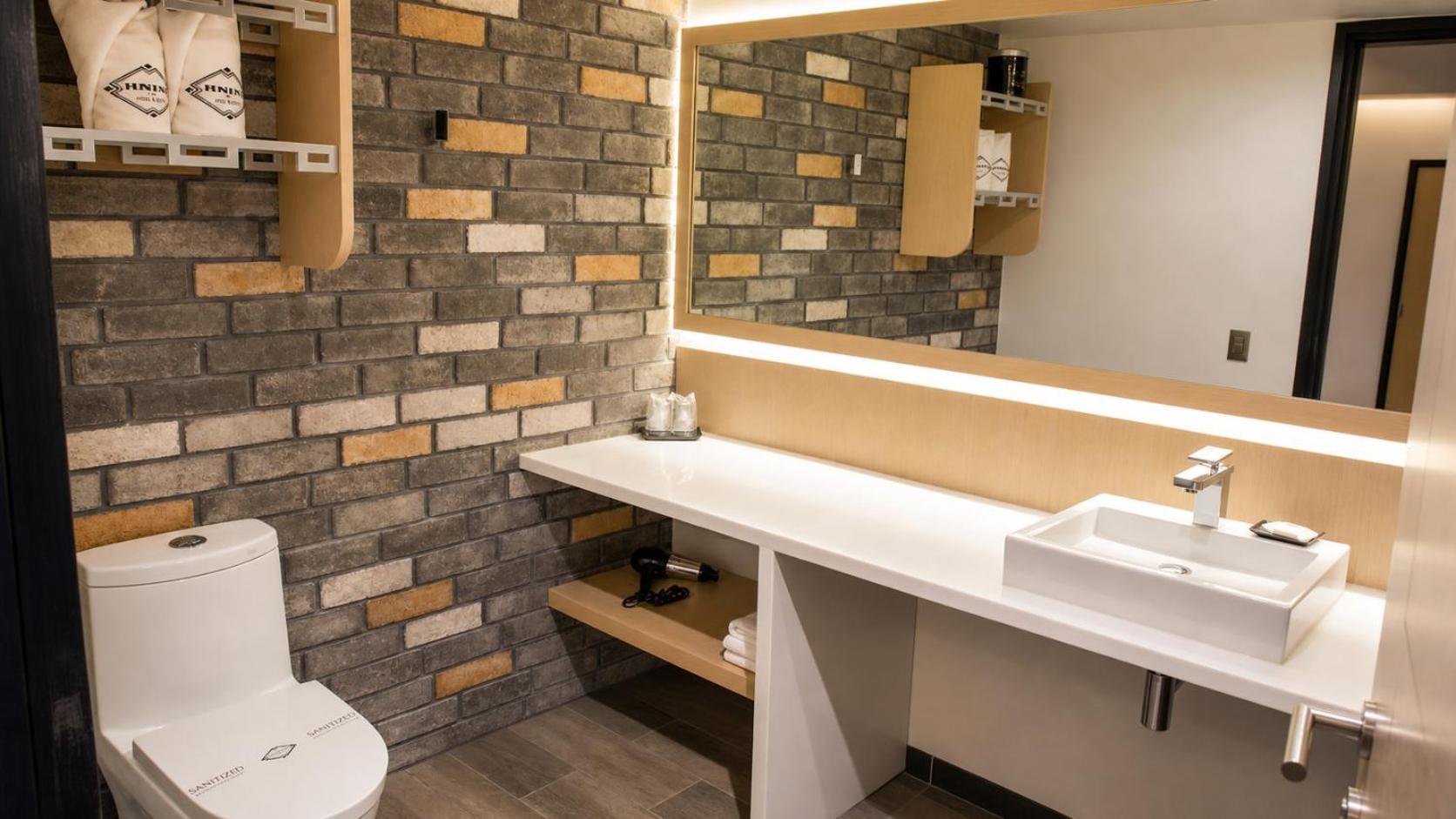Queen Room Disability Access