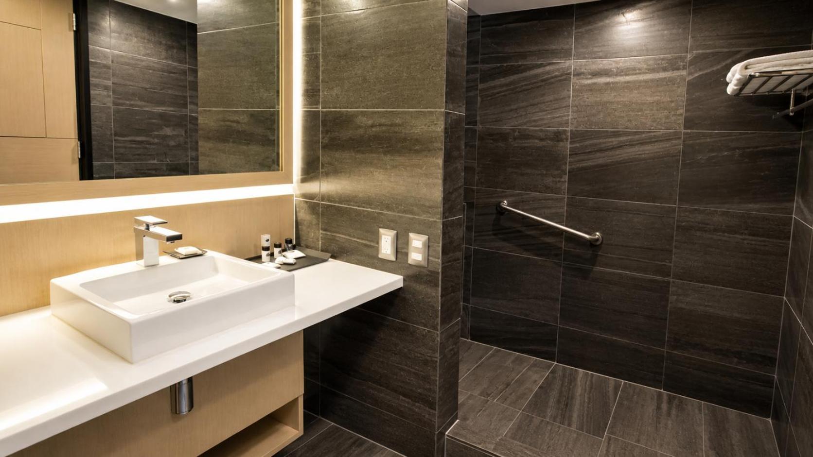 Queen Room Disability Access