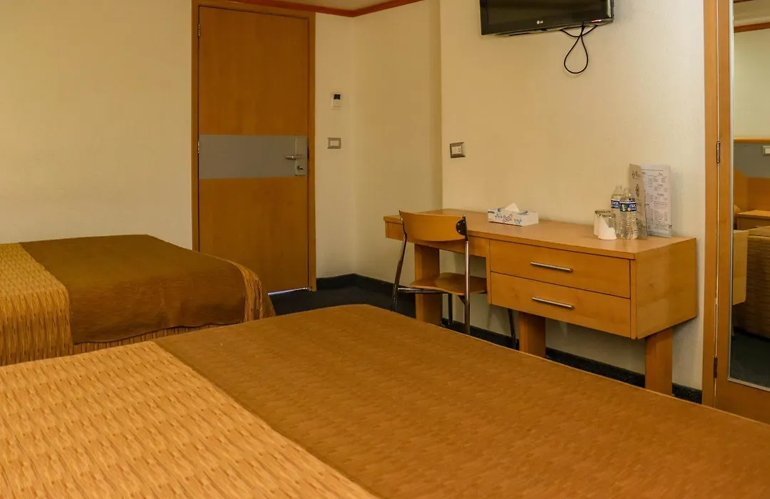 Hotel Milan Cdmx-1