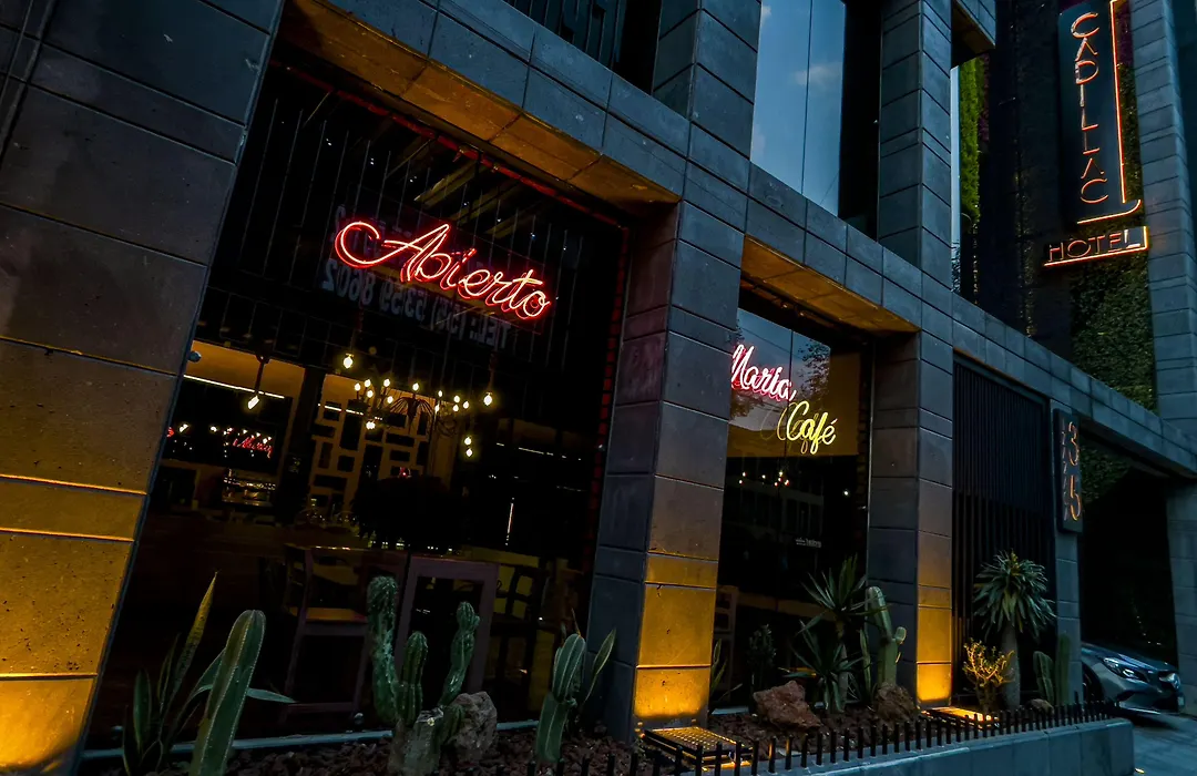 Cadillac Hotel Boutique-1
