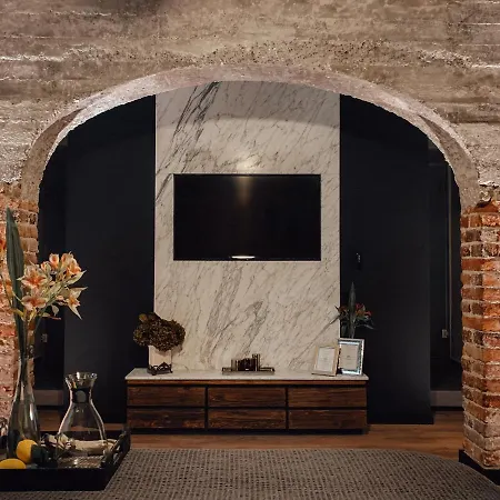 Casa Emilia B&B Boutique-3